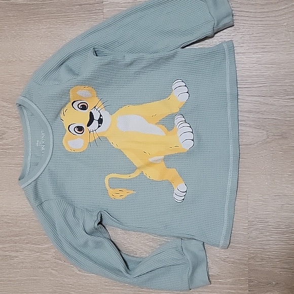 Disney boy suerter size 4 color green and yellow - Picture 1 of 4